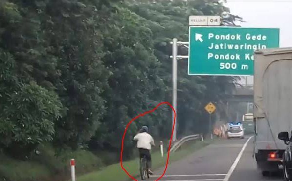 Anies Usulkan Sepeda  Masuk Jalan Tol, Begini Respon DPRD DKI
