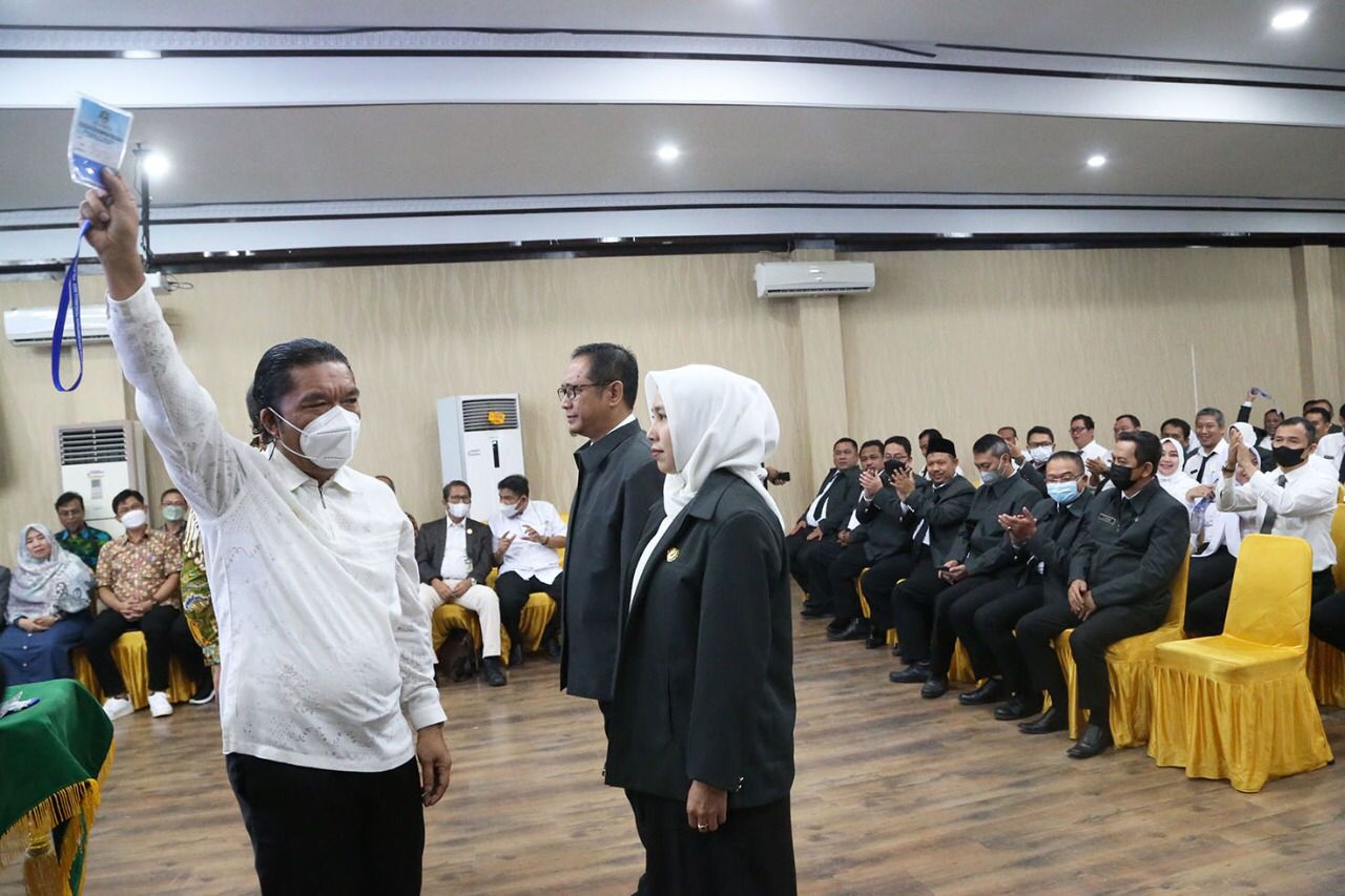 Tutup Pelatihan Pengawas dan Administrator, Pj Gubernur Banten: ASN Merupakan Perekat Kebangsaan