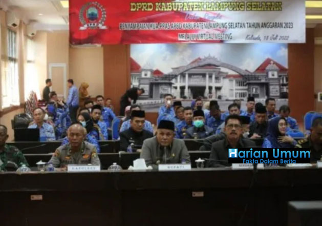Rapat Paripurna DPRD, Bupati Lampung Selatan Sampaikan Nota Pengantar KUA-PPAS APBD