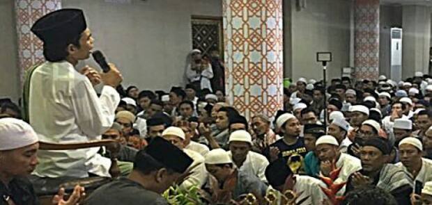 Nama Ustad Abdul Somad Tak Masuk Daftar 200 Mubaligh, Kemenag Dikritik Warganet