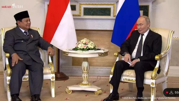 Prabowo dan Putin Bertemu di Istana Constantine, Akan Bahas Apa?