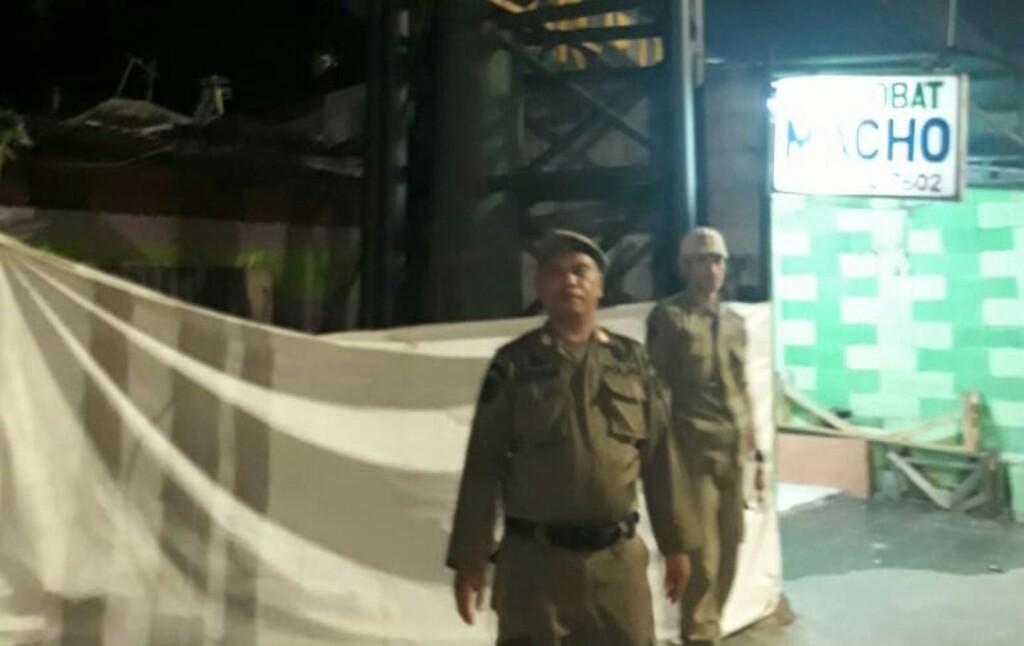 PT SMN Bangun Reklame Ilegal, Satpol PP Perintahkan Bongkar Dalam 3 Hari