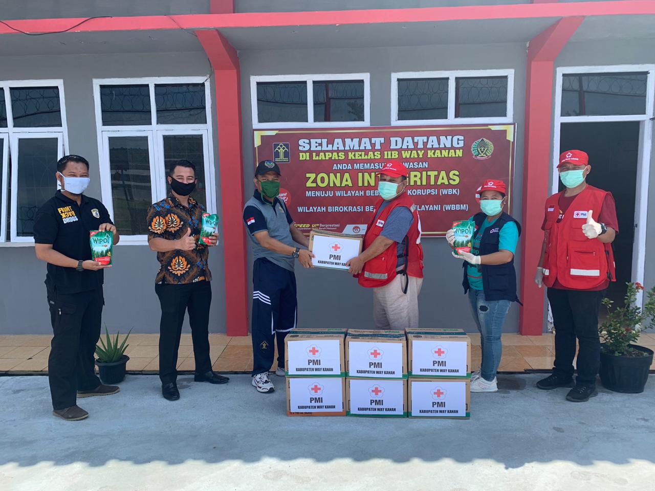 PMI Way Kanan Bantu LP Kelas IIB Way Kanan Cairan Disinfektan