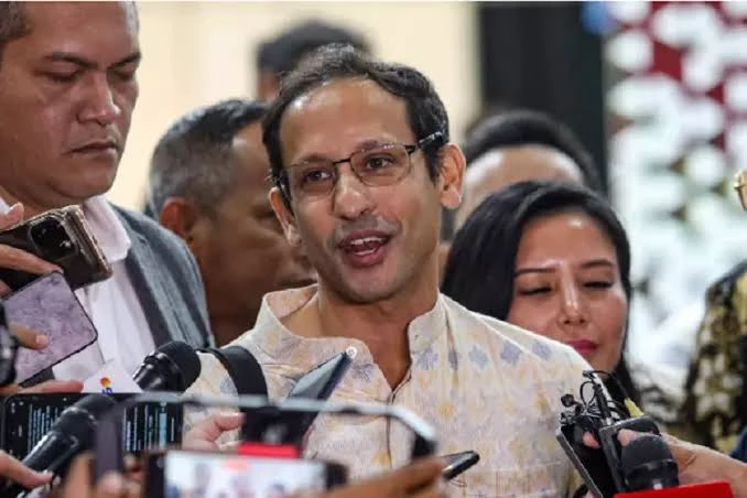 Nadiem Makarim Dicegah ke Luar Negeri oleh Kejagung Karena Kasus Pengadaan Laptop Rp 9,9 Triliun