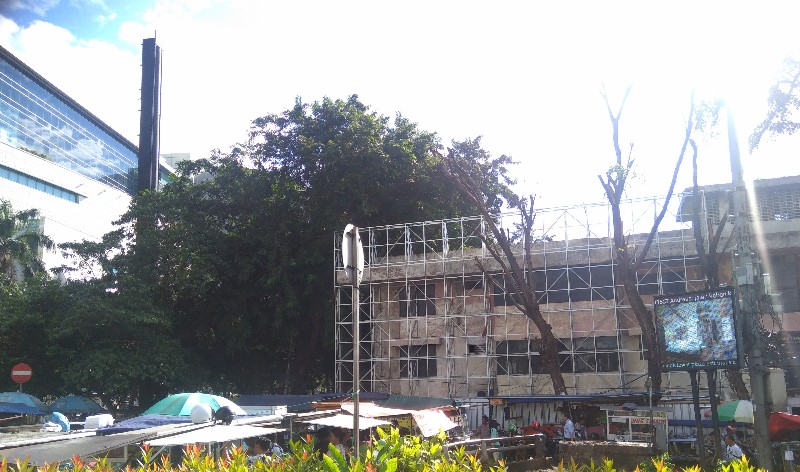 Pembongkaran Reklame di Thamrin Boulevard oleh Satpol PP Langgar Pergub 148