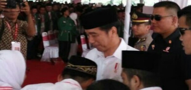 Jokowi Janjikan Gaji Penyuluh Agama Naik 2 Kali Lipat