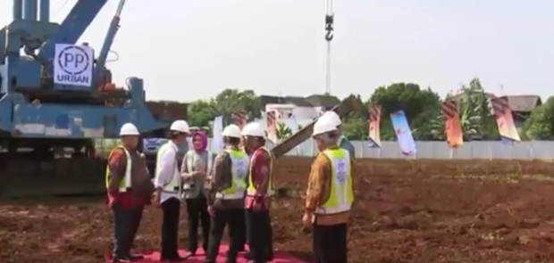 Presiden Lakukan Peletakan Batu Pertama Proyek Rumah DP 1 Persen