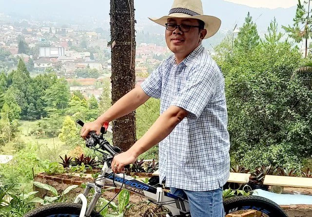 Akhir Tahun Bersama Agus Salim