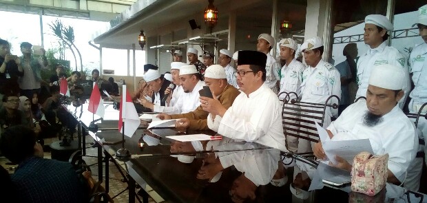 Tim 11 PA 212 Merasa Sedang Diadu Domba dengan Jokowi dan Umat Islam