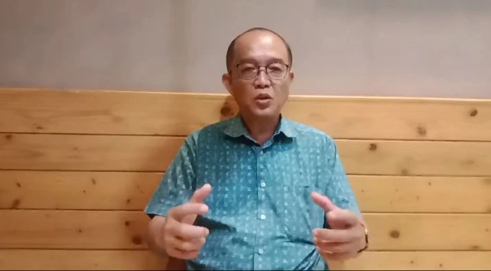 Diduga Sebagai Raja Jawa, Adian Nilai Jokowi Tinggalkan Jejak Suram di Penghujung Masa Jabatan