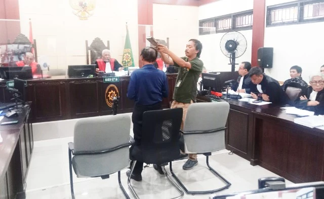 Kasus Charlie Chandra, Saksi Densahab: The Pit Nio Tinggal di Rumah Paul Chandra dan Dibelikan Tanah