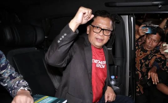 Jumat Malam KPK Bebaskan Hasto Setelah Dapat Amnesti dari Prabowo