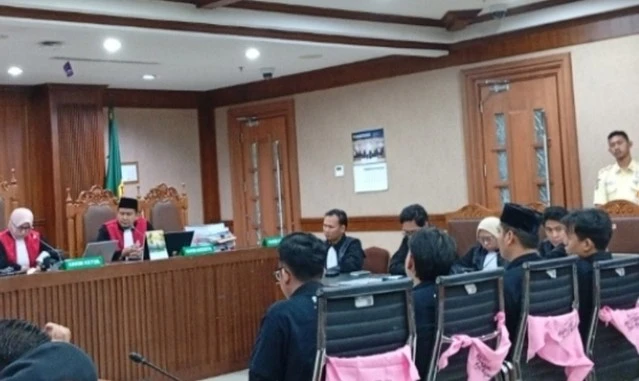 4 Terdakwa Kasus Penghasutan Demo Agustus 2025 Divonis Bebas