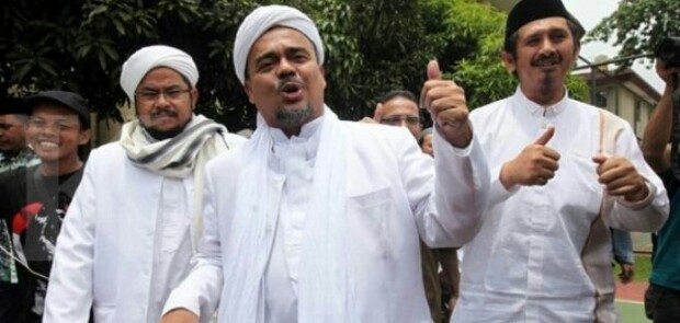 Emak-emak Adukan Kasus Dugaan Kriminalisasi Habib Rizieq ke Rumah Aspirasi